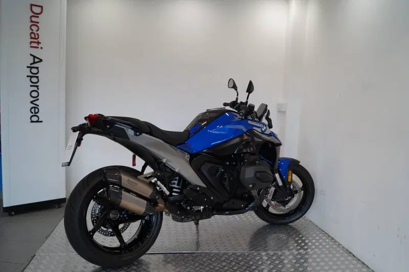 Bmw R 1300 R (2026) (4)