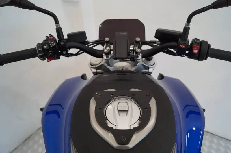 Bmw R 1300 R (2026) (9)