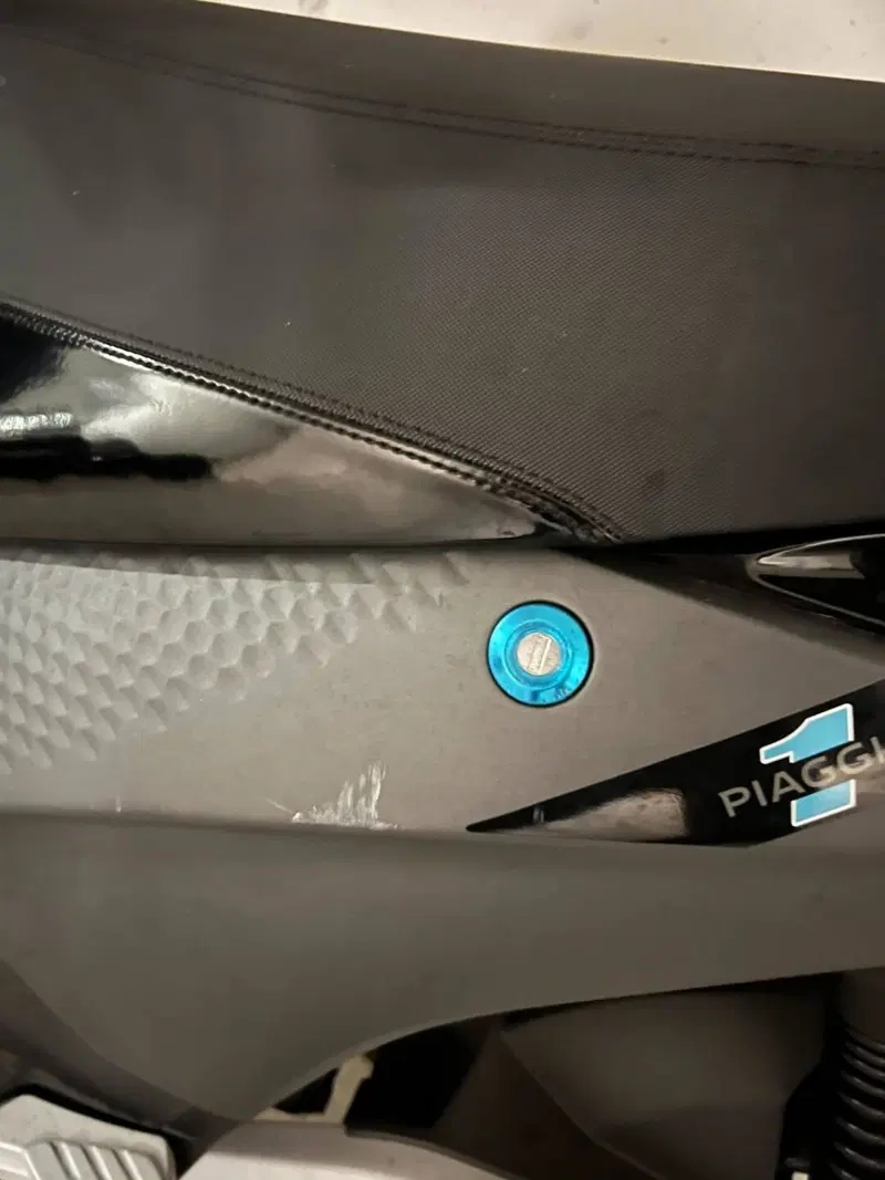 Piaggio 1 Active Feng Chen Wang (2022 - 24) (7)