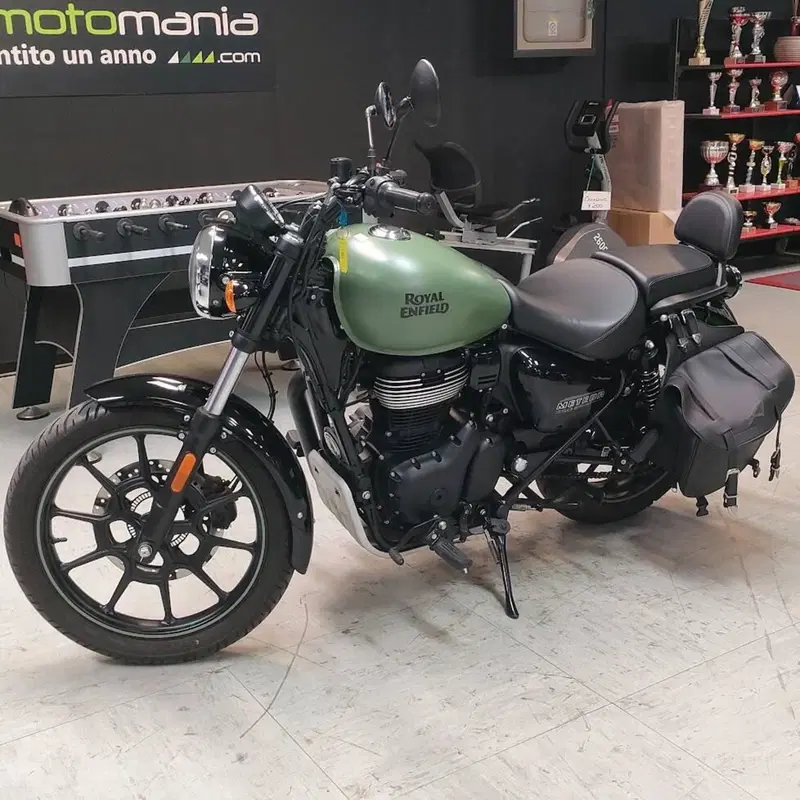 Royal Enfield Meteor 350 (2021 - 26) (2)