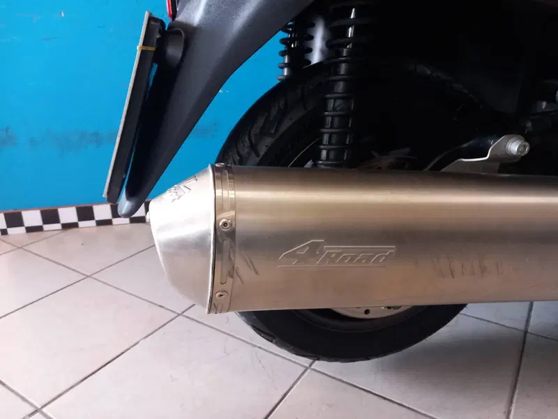 Honda Forza 250 X (2005 - 07) (13)