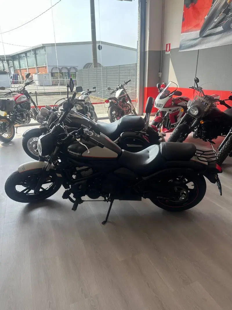 Kawasaki Vulcan S 650 ABS (2014 - 16) (2)