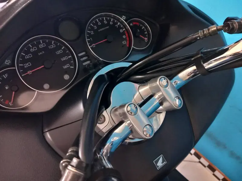 Honda Forza 250 X (2005 - 07) (9)