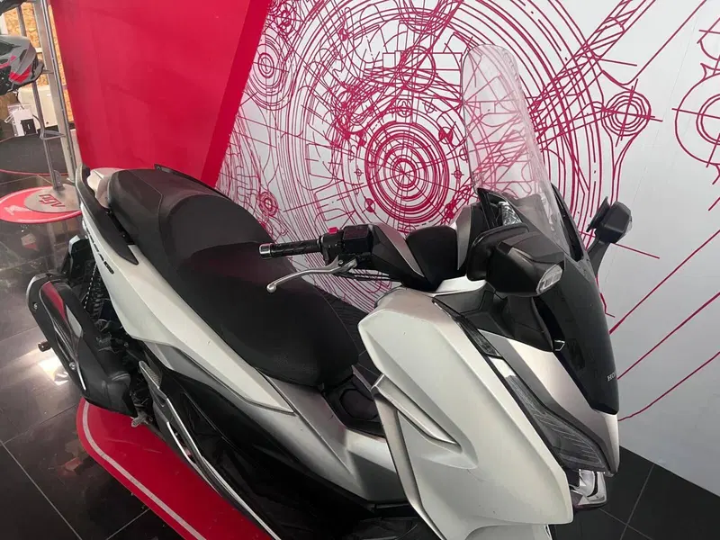 Honda Forza 300 ABS (2018 - 20) (3)
