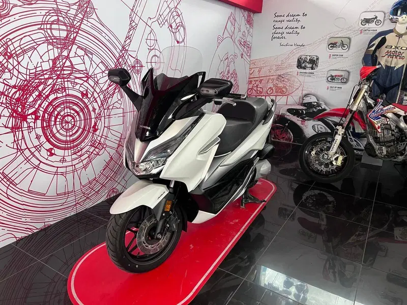 Honda Forza 300 ABS (2018 - 20) (5)