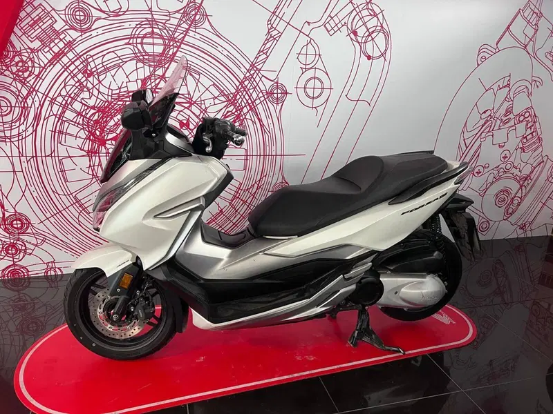 Honda Forza 300 ABS (2018 - 20) (6)