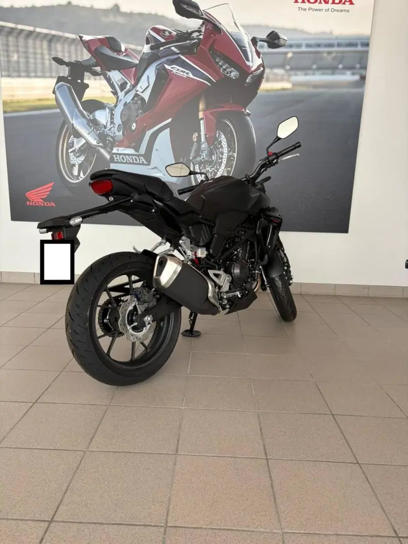 Honda CB 300 R (2022 - 26) (6)