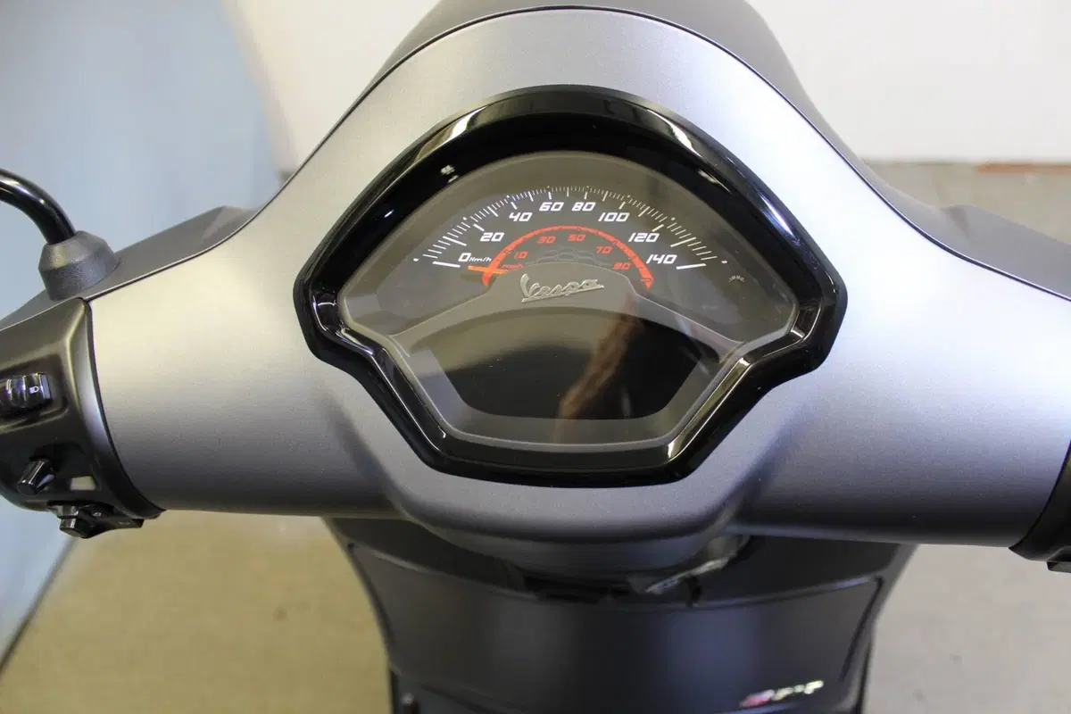Vespa GTS 310 Supersport (2025 - 26) (3)