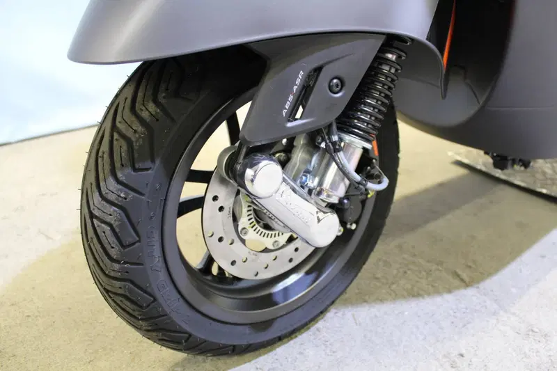 Vespa GTS 310 Supersport (2025 - 26) (15)