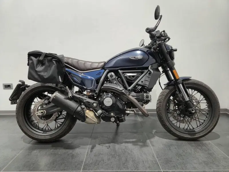 Ducati Scrambler 800 Nightshift (2023 - 24)