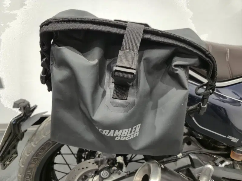 Ducati Scrambler 800 Nightshift (2023 - 24) (9)