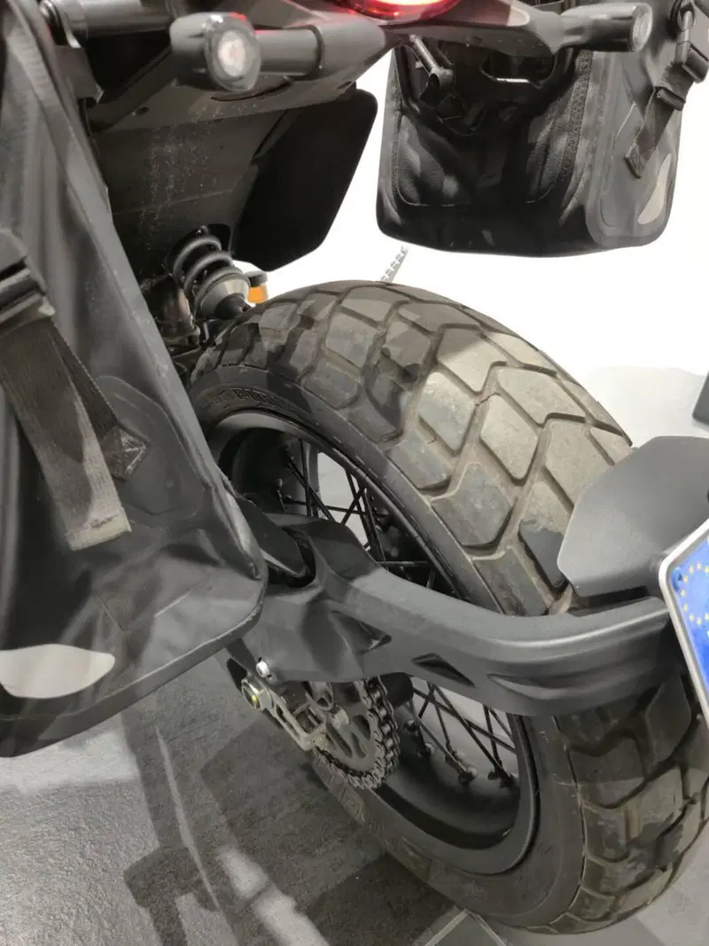 Ducati Scrambler 800 Nightshift (2023 - 24) (18)