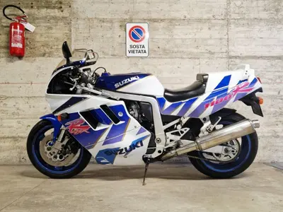 Suzuki GSX R 1100 d'epoca