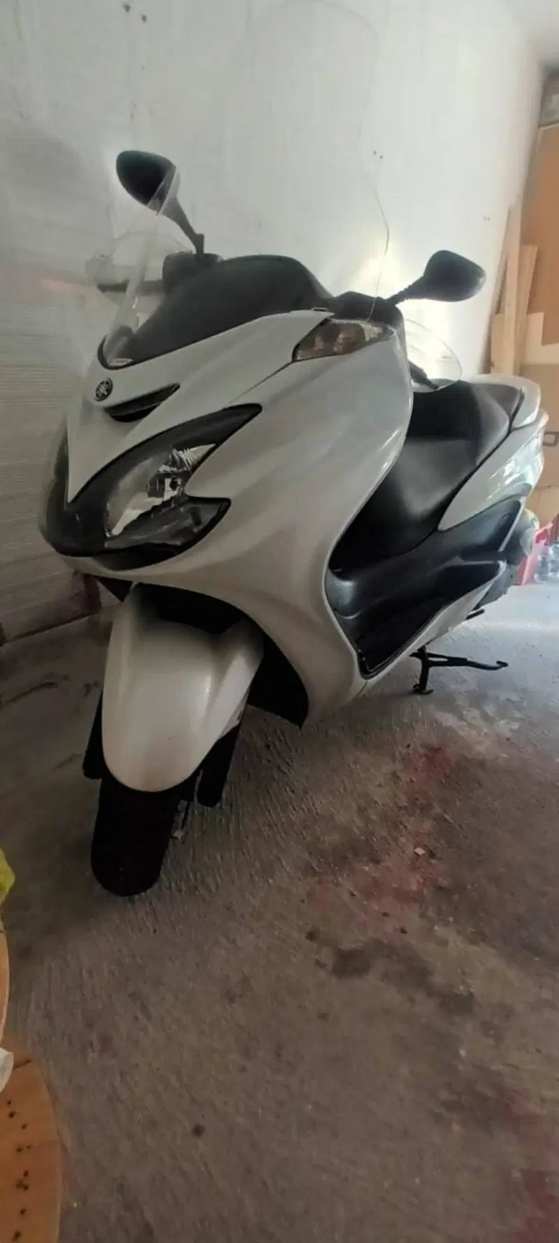 Yamaha Majesty 400 (2004 - 08) (7)