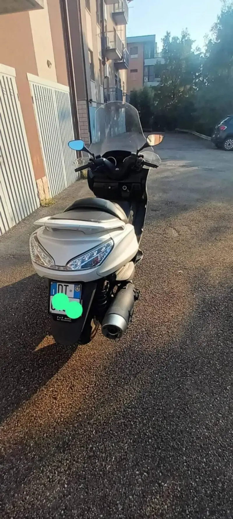 Yamaha Majesty 400 (2004 - 08) (9)