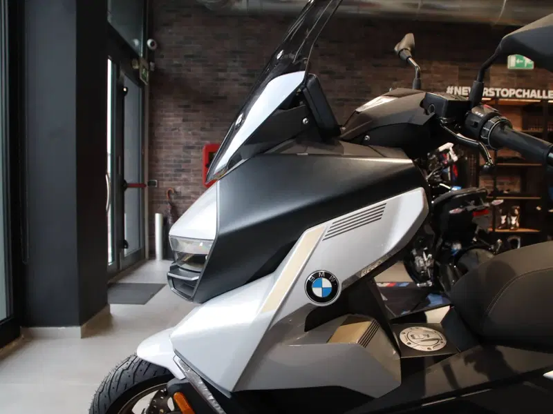 Bmw C 400 GT (2025 - 26) (10)