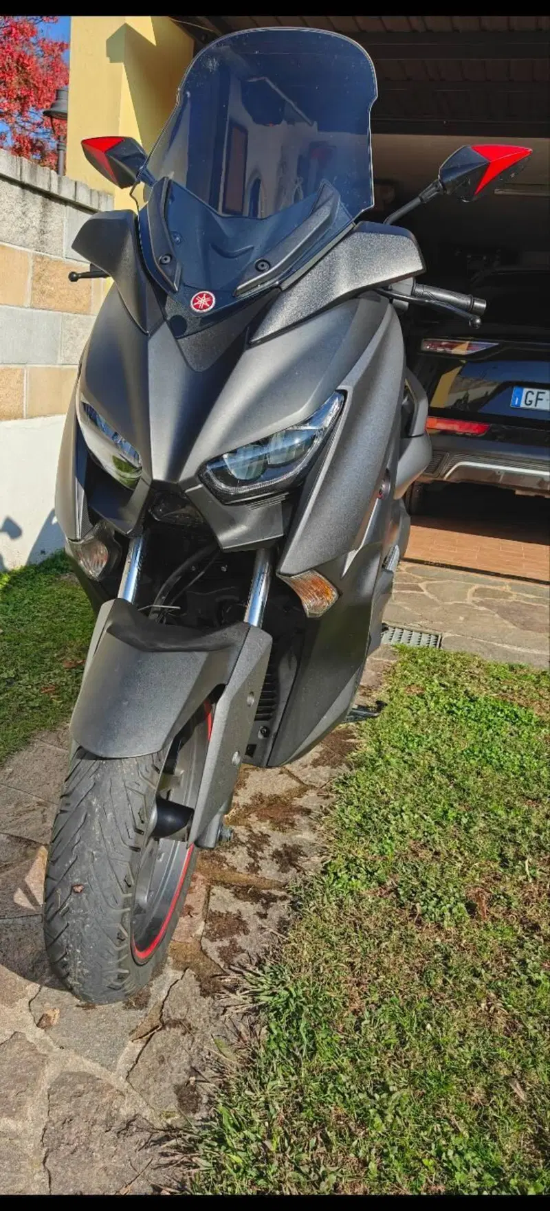 Yamaha X-Max 300 Iron Max (2019 - 20)