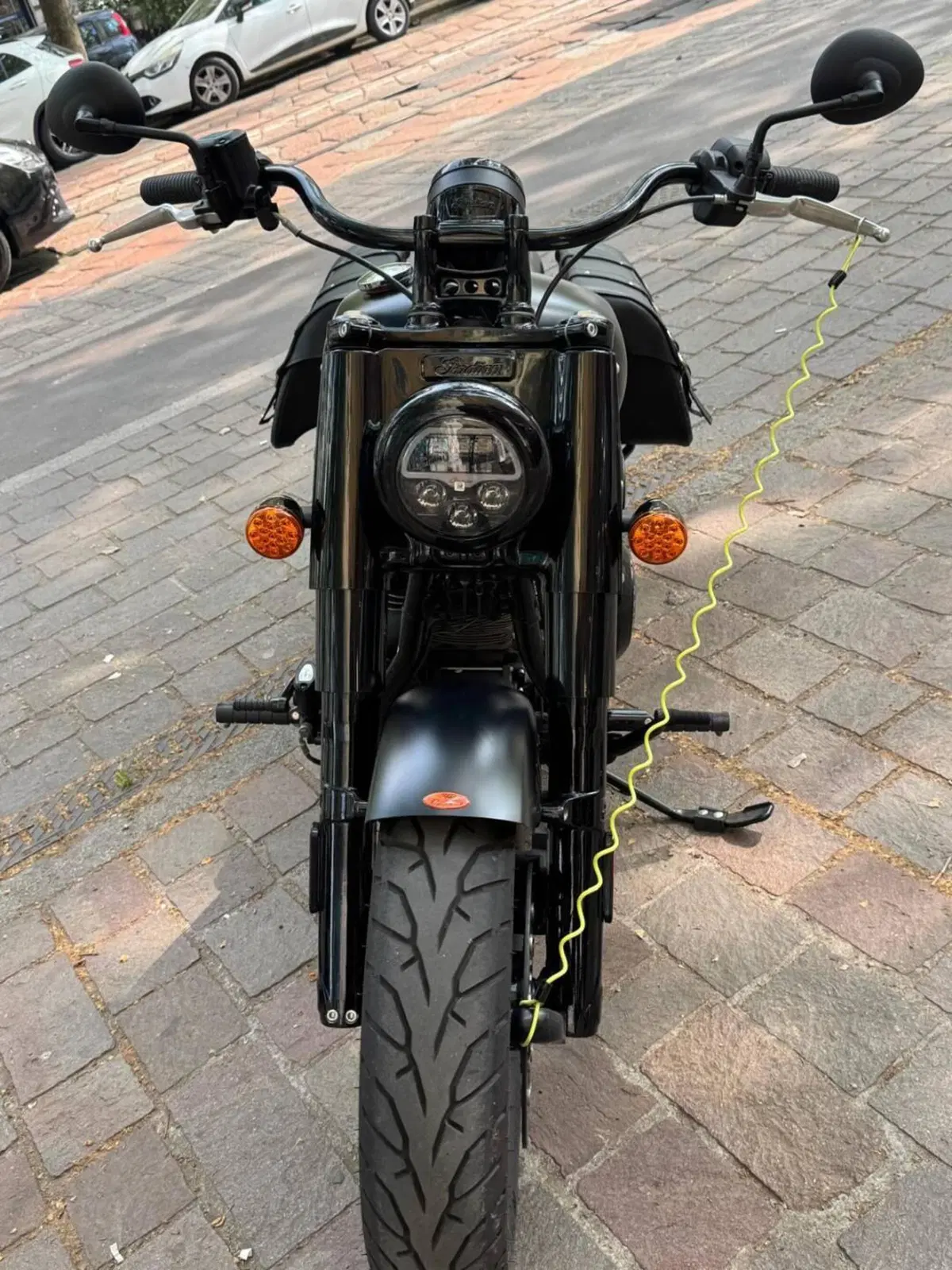Indian Chief 1890 Bobber Dark Horse (2021 - 26) (2)
