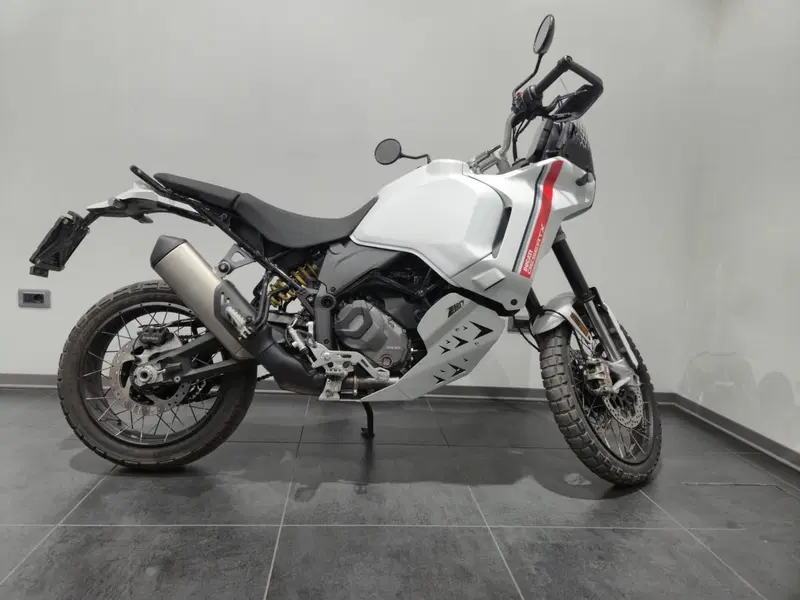 Ducati DesertX (2022 - 25) (2)