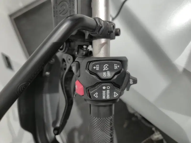 Ducati DesertX (2022 - 25) (12)