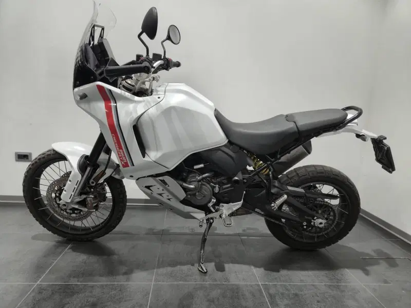 Ducati DesertX (2022 - 25) (4)
