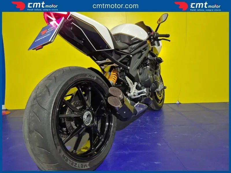 Triumph Speed Triple 1200 RR (2022 - 26) (4)