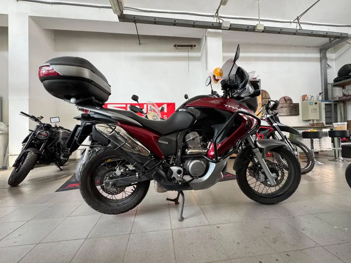 Honda Transalp XL 700 V (2007 - 2013) (3)