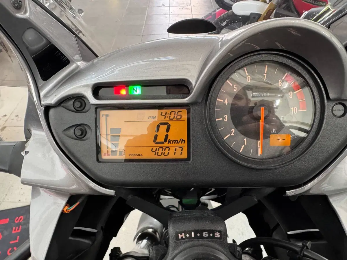 Honda Transalp XL 700 V (2007 - 2013) (6)