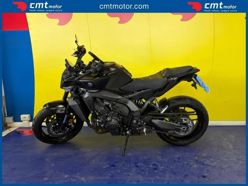 Yamaha MT-09 Y-AMT (2024 - 26) (3)