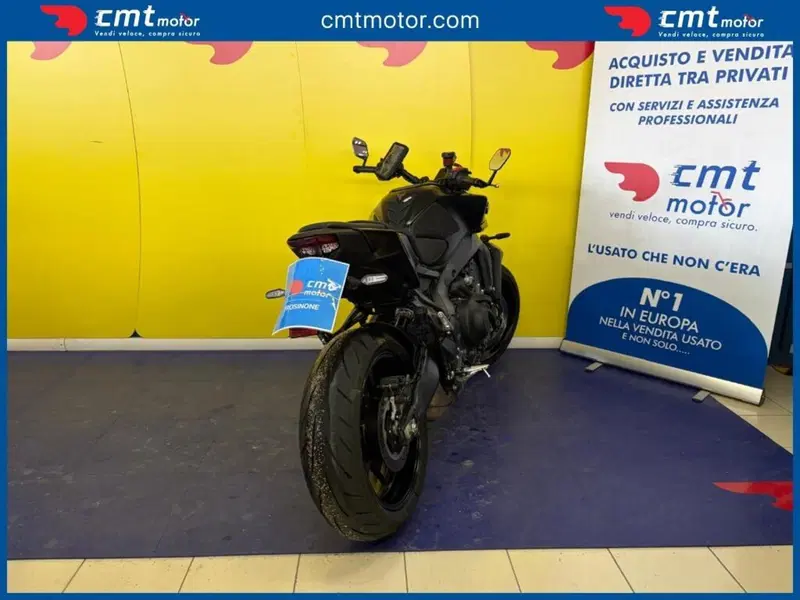 Yamaha MT-09 Y-AMT (2024 - 26) (4)