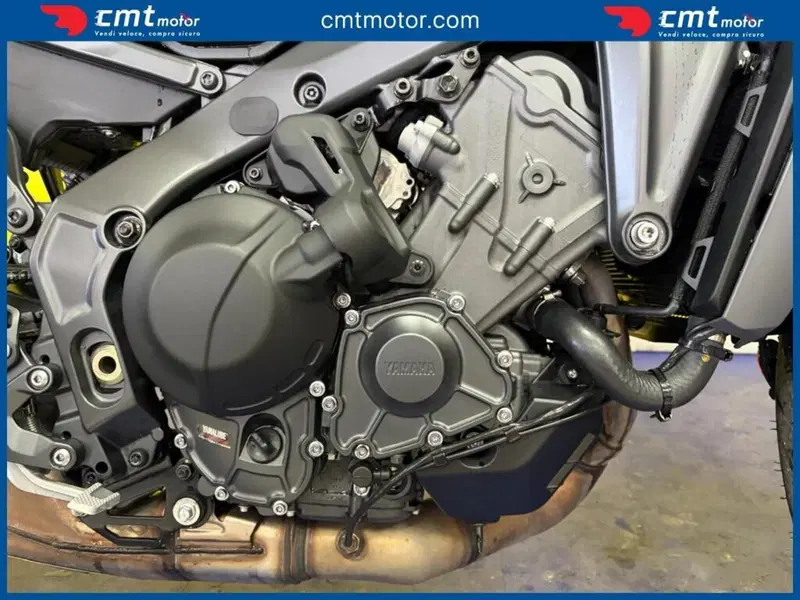 Yamaha MT-09 Y-AMT (2024 - 26) (6)
