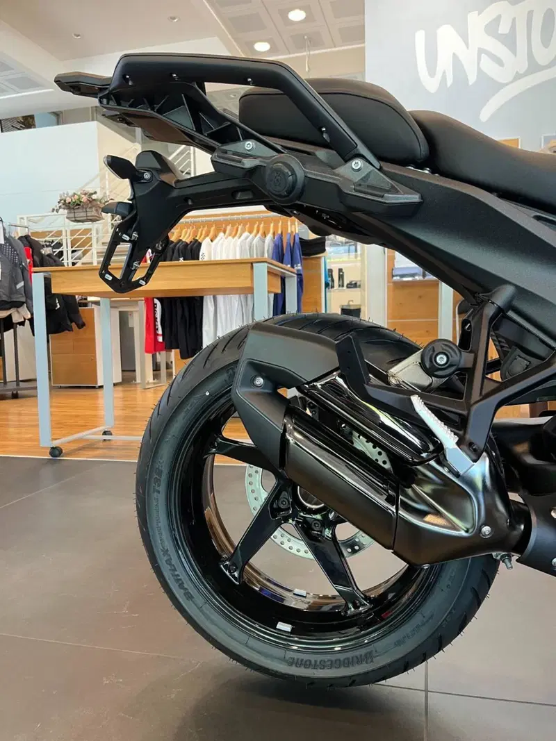 Bmw R 1300 RS (2026) (7)