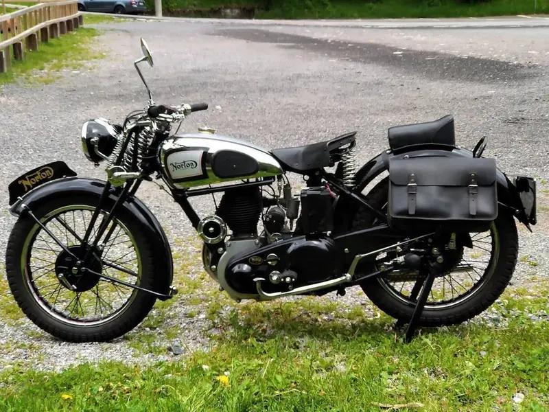 Norton 16H (3)