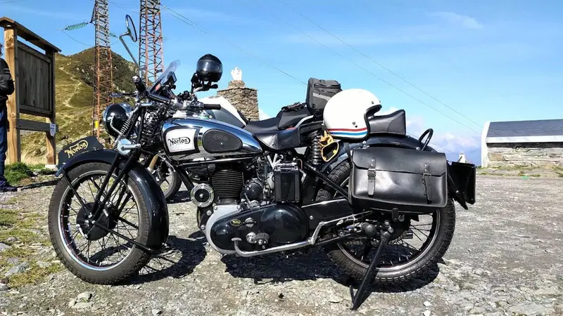 Norton 16H (6)