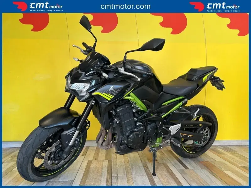 Kawasaki Z 900 (2021 - 24) (2)