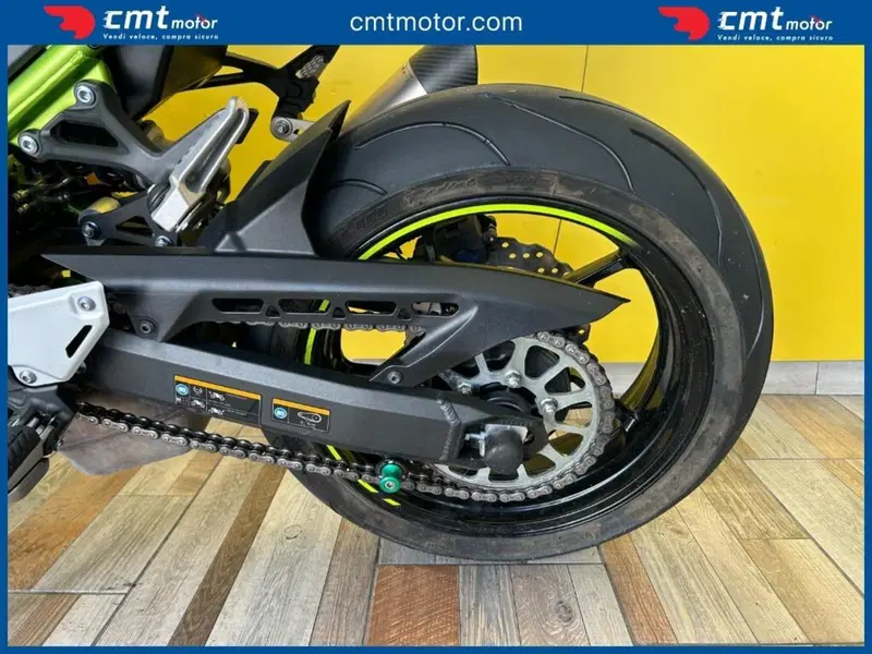 Kawasaki Z 900 (2021 - 24) (7)