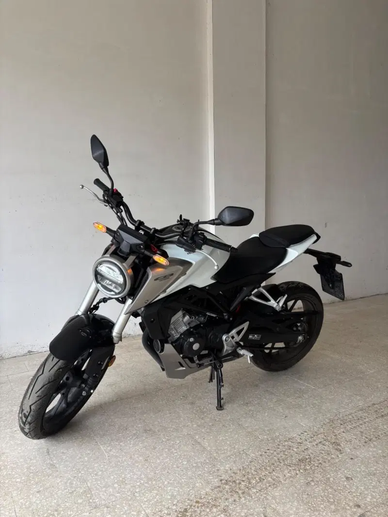 Honda CB 125 R (2021 - 23)