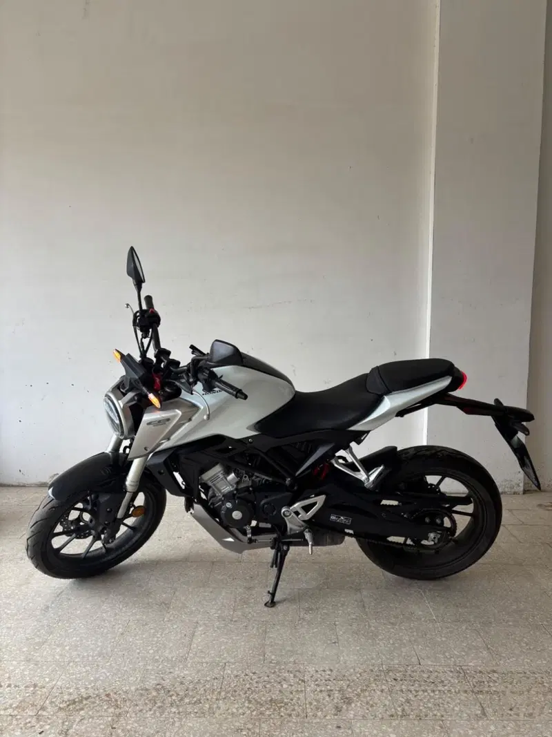 Honda CB 125 R (2021 - 23) (2)