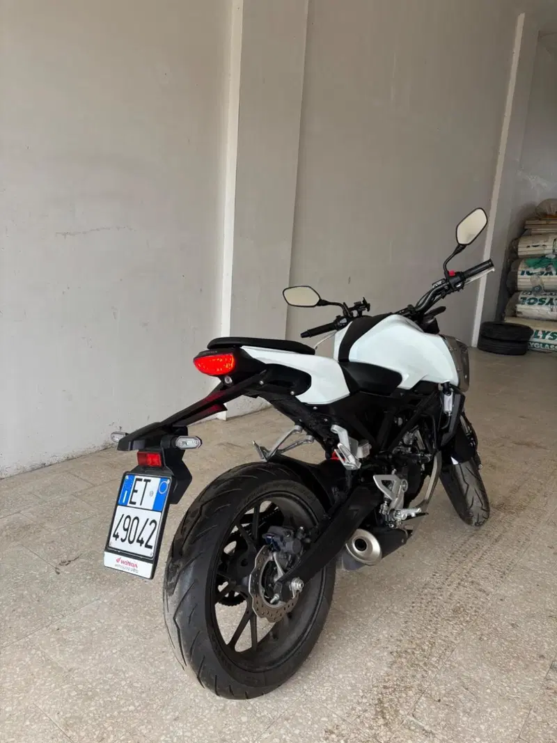 Honda CB 125 R (2021 - 23) (4)