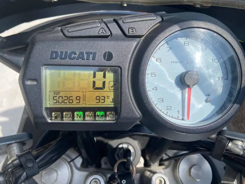 Ducati Multistrada 620 (2005 - 07) (4)