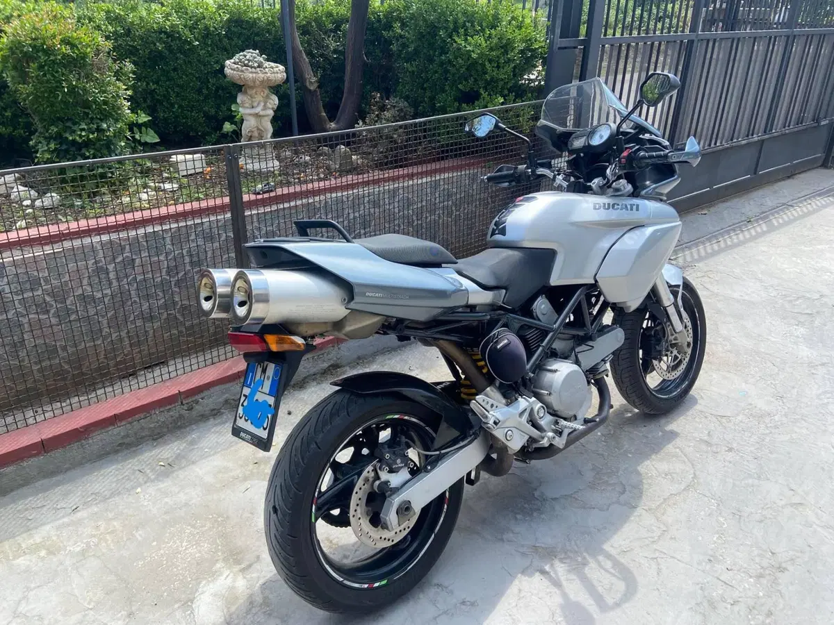 Ducati Multistrada 620 (2005 - 07) (5)