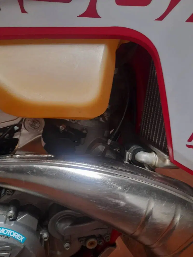 GASGAS EC 300 (2021) (3)