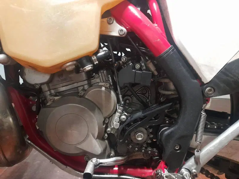 GASGAS EC 300 (2021) (7)