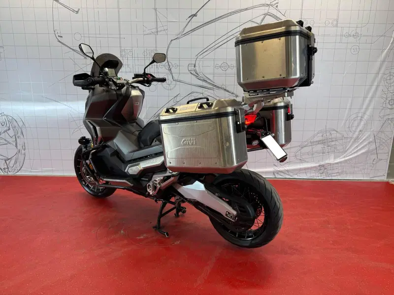 Honda X-ADV 750 Travel Edition (2018 - 20) (6)