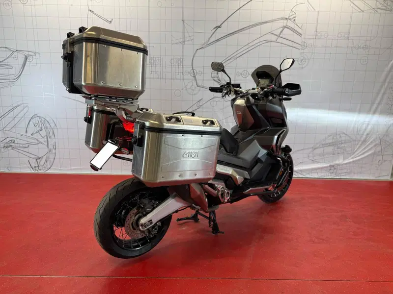 Honda X-ADV 750 Travel Edition (2018 - 20) (3)