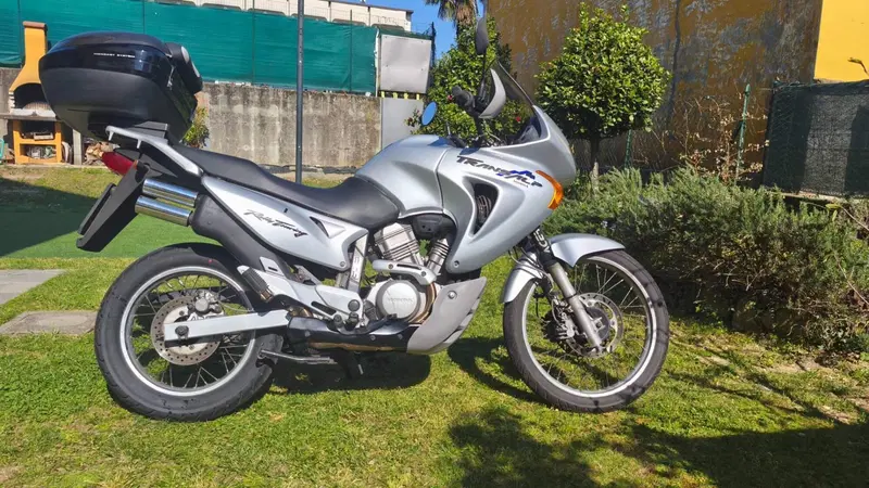 Honda Transalp XL 650V (2000 - 04)