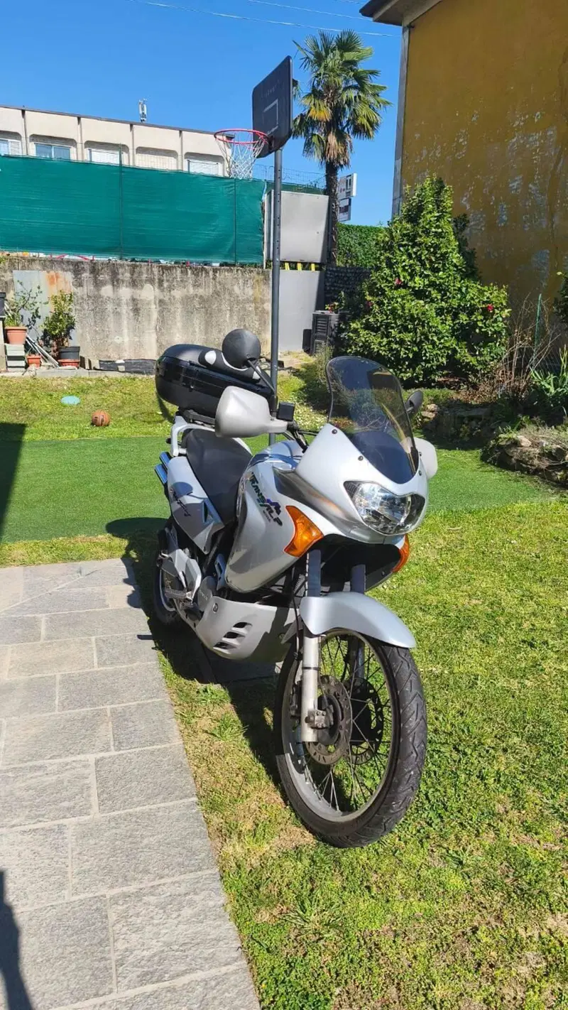 Honda Transalp XL 650V (2000 - 04) (2)