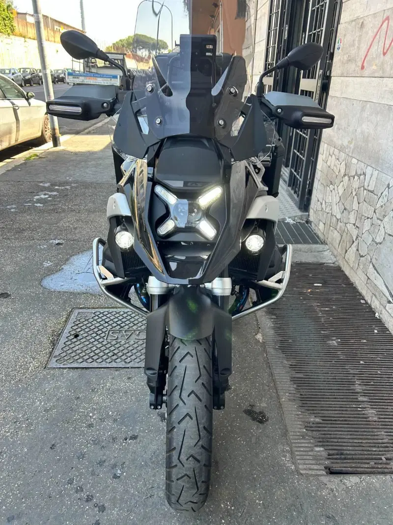 Bmw R 1300 GS Triple Black (2023 - 26) (4)