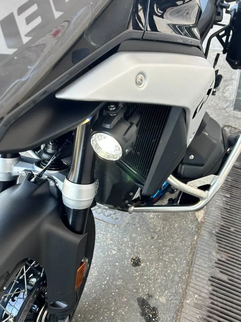 Bmw R 1300 GS Triple Black (2023 - 26) (5)