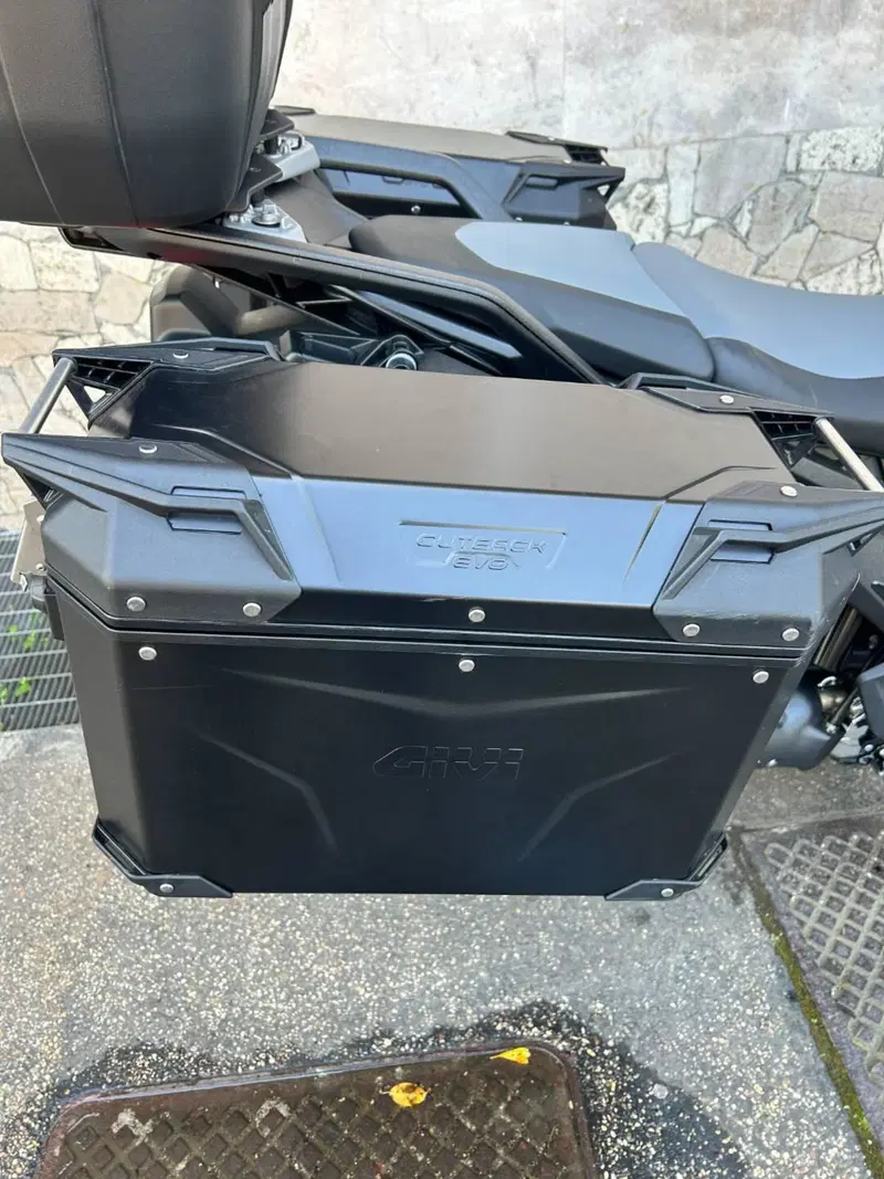 Bmw R 1300 GS Triple Black (2023 - 26) (11)